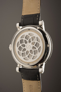 Montre côté fond. © Région Bourgogne-Franche-Comté, Inventaire du patrimoine