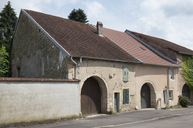 Ensemble de deux fermes, Grande rue du Bourg. © Région Bourgogne-Franche-Comté, Inventaire du patrimoine