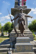 Statue de soldat : On ne passe pas (modèle d'Eugène Piron). © Région Bourgogne-Franche-Comté, Inventaire du patrimoine
