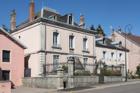 Vue de trois-quart. © Région Bourgogne-Franche-Comté, Inventaire du patrimoine