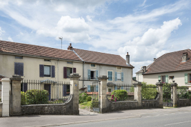 Maisons n°28-32. © Région Bourgogne-Franche-Comté, Inventaire du patrimoine