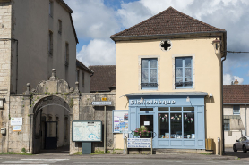 Élévation sur la rue Armand Paulmard, vue de face. © Région Bourgogne-Franche-Comté, Inventaire du patrimoine