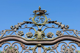 Clôture (grille) sur la rue Armand Paulmard. © Région Bourgogne-Franche-Comté, Inventaire du patrimoine