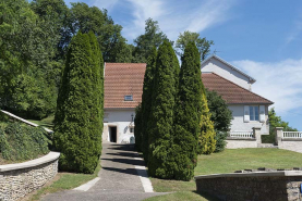 Entrée de la propriété. © Région Bourgogne-Franche-Comté, Inventaire du patrimoine