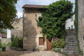 Remise du presbyère. © Région Bourgogne-Franche-Comté, Inventaire du patrimoine