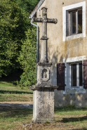 Croix monumentale de Saint-Albin. © Région Bourgogne-Franche-Comté, Inventaire du patrimoine