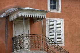 Façade nord, perron. © Région Bourgogne-Franche-Comté, Inventaire du patrimoine