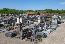 Cimetière tombeau © Région Bourgogne-Franche-Comté, Inventaire du patrimoine