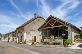 Fontaine lavoir © Région Bourgogne-Franche-Comté, Inventaire du patrimoine