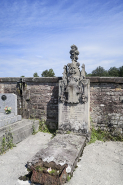 Monument funéraire © Région Bourgogne-Franche-Comté, Inventaire du patrimoine