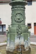 Fontaine statue © Région Bourgogne-Franche-Comté, Inventaire du patrimoine