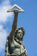Fontaine statue emblème © Région Bourgogne-Franche-Comté, Inventaire du patrimoine