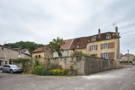 Fontaine © Région Bourgogne-Franche-Comté, Inventaire du patrimoine