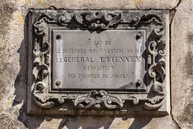 Plaque commémorative © Région Bourgogne-Franche-Comté, Inventaire du patrimoine