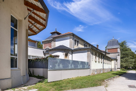 Établissement thermal © Région Bourgogne-Franche-Comté, Inventaire du patrimoine