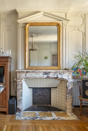 Hôtel décor intérieur salon cheminée © Région Bourgogne-Franche-Comté, Inventaire du patrimoine