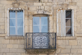 Maison balcon garde-corps de balcon © Région Bourgogne-Franche-Comté, Inventaire du patrimoine