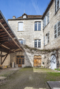 Hôtel cour © Région Bourgogne-Franche-Comté, Inventaire du patrimoine