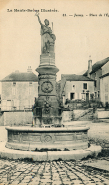 Fontaine sceptre borne fontaine © Archives départementales de la Haute-Saône