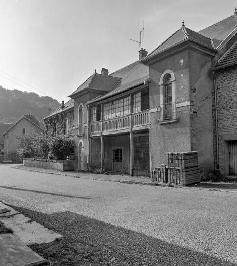 Maison à Oiselay-et-Grachaux (70) © phot. D. Dominguez / Région Bourgogne-Franche-Comté, Inventaire du patrimoine, 1980