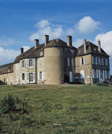 Château de Vauban à Bazoches (58). © phot. J-L. Duthu / Région Bourgogne-Franche-Comté, Inventaire du patrimoine, 1996