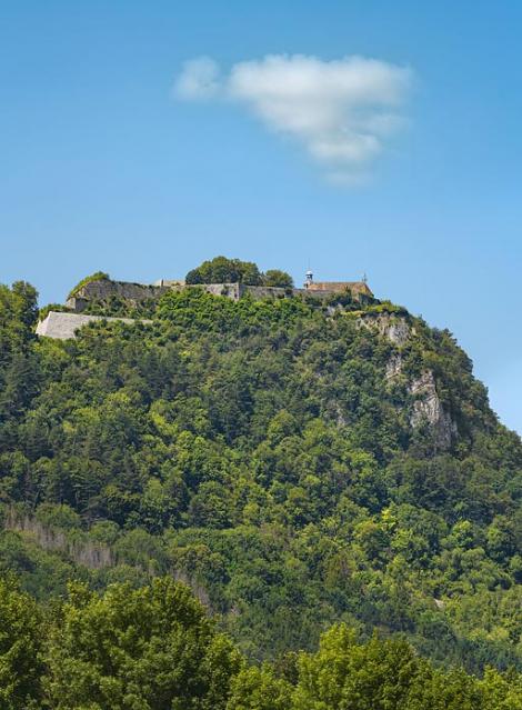 Salins-les-Bains (39) : fort Saint-André © phot. T. Kuntz / Région Bourgogne-Franche-Comté, Inventaire du patrimoine, 2021 Salins-les-Bains (39) : fort Saint-André © phot. T. Kuntz / Région Bourgogne-Franche-Comté, Inventaire du patrimoine, 2021