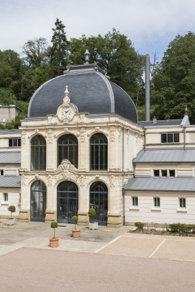 Saint-Honoré-les-Bains (58) : pavillon central de l’établissement thermal