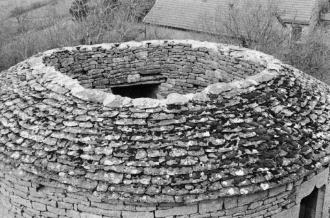  château fort © Région Bourgogne-Franche-Comté, Inventaire du patrimoine