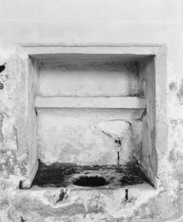 Lavabo du choeur. © Région Bourgogne-Franche-Comté, Inventaire du patrimoine
