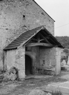 Vue du porche. © Région Bourgogne-Franche-Comté, Inventaire du patrimoine