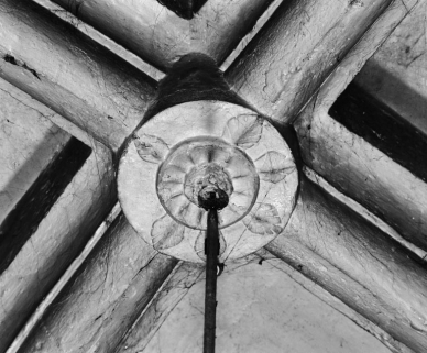 Chapelle droite : clef de voûte. © Région Bourgogne-Franche-Comté, Inventaire du patrimoine