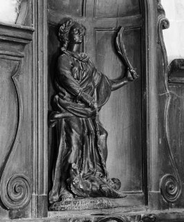 Sainte Marguerite : trois quarts droit. © Région Bourgogne-Franche-Comté, Inventaire du patrimoine