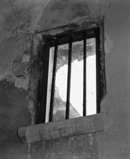 Nef : fenêtre du mur gauche. © Région Bourgogne-Franche-Comté, Inventaire du patrimoine