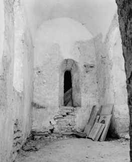 Massif postérieur, 1er étage : partie latérale gauche, depuis l'escalier d'accès. © Région Bourgogne-Franche-Comté, Inventaire du patrimoine