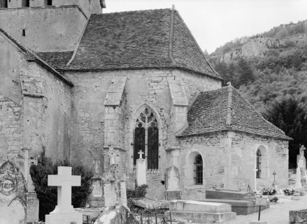 Le choeur : élévation postérieure droite, vue prise du sud-est. © Région Bourgogne-Franche-Comté, Inventaire du patrimoine