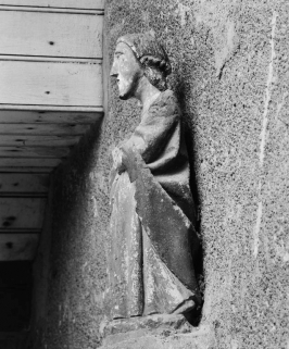 Vue du profil gauche. © Région Bourgogne-Franche-Comté, Inventaire du patrimoine