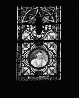 Vitraux n°5 : détail des parties inférieures. © Région Bourgogne-Franche-Comté, Inventaire du patrimoine