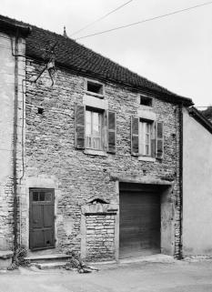 Façade de la maison sise parcelle 1593, section D7 du cadastre de 1940. © Région Bourgogne-Franche-Comté, Inventaire du patrimoine