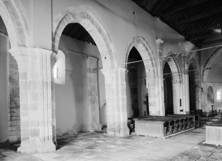 Nef et bas-côté gauche. © Région Bourgogne-Franche-Comté, Inventaire du patrimoine