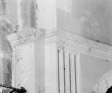 Tailloir et corniche de l'abside. © Région Bourgogne-Franche-Comté, Inventaire du patrimoine