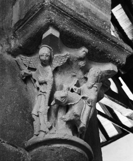 Chapiteau n°22. © Région Bourgogne-Franche-Comté, Inventaire du patrimoine