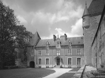 Façade antérieure du corps de logis. © Région Bourgogne-Franche-Comté, Inventaire du patrimoine