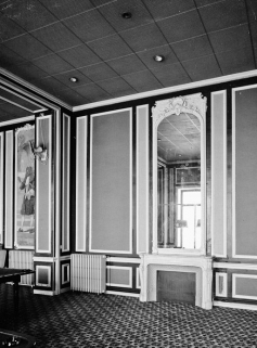 Casino, la salle de jeux. © Région Bourgogne-Franche-Comté, Inventaire du patrimoine Casino, la salle de jeux. © Région Bourgogne-Franche-Comté, Inventaire du patrimoine