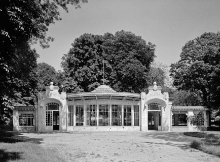  établissement thermal © Région Bourgogne-Franche-Comté, Inventaire du patrimoine