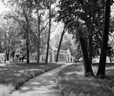 Le parc. © Région Bourgogne-Franche-Comté, Inventaire du patrimoine Le parc. © Région Bourgogne-Franche-Comté, Inventaire du patrimoine