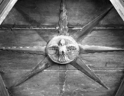 Détail de l'abat voix © Région Bourgogne-Franche-Comté, Inventaire du patrimoine