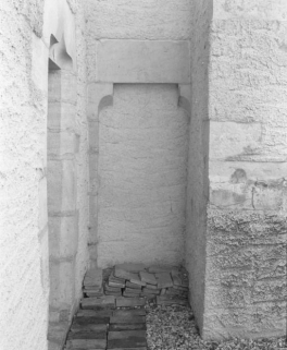 Elévation gauche, porte murée du choeur et porte de la chapelle © Région Bourgogne-Franche-Comté, Inventaire du patrimoine