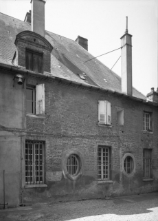 Mur postérieur du corps de logis. © Région Bourgogne-Franche-Comté, Inventaire du patrimoine