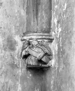 Chapelle latérale, culot postérieur droit: ange de saint Matthieu © Région Bourgogne-Franche-Comté, Inventaire du patrimoine