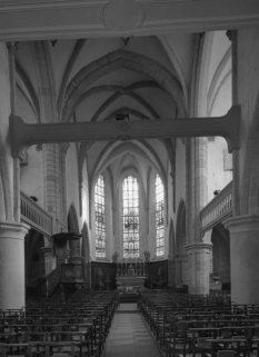 Nef, vue prise de l'entrée © Région Bourgogne-Franche-Comté, Inventaire du patrimoine